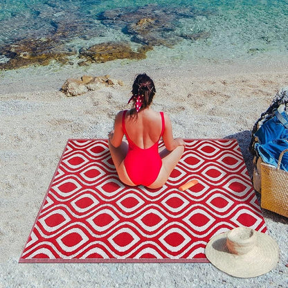 Playa Outdoor Rug - Crease-Free Recycled Plastic Floor Mat for Patio, Camping, Beach, Balcony, Porch, Deck - Weather, Water, Stain, Lightweight, Fade and UV Resistant - Venice- Red & White