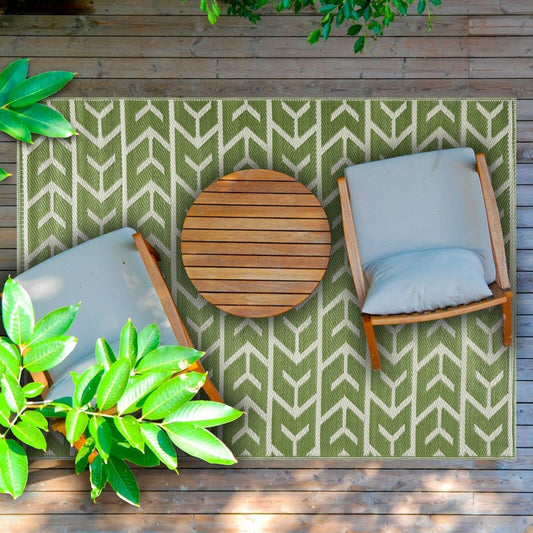 Playa Outdoor Rug - Crease-Free Recycled Plastic Floor Mat for Patio, Camping, Beach, Balcony, Porch, Deck - Weather, Water, Stain, Lightweight, Fade and UV Resistant - Amsterdam- Green & Creme