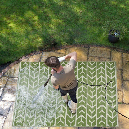 Playa Outdoor Rug - Crease-Free Recycled Plastic Floor Mat for Patio, Camping, Beach, Balcony, Porch, Deck - Weather, Water, Stain, Lightweight, Fade and UV Resistant - Amsterdam- Green & Creme