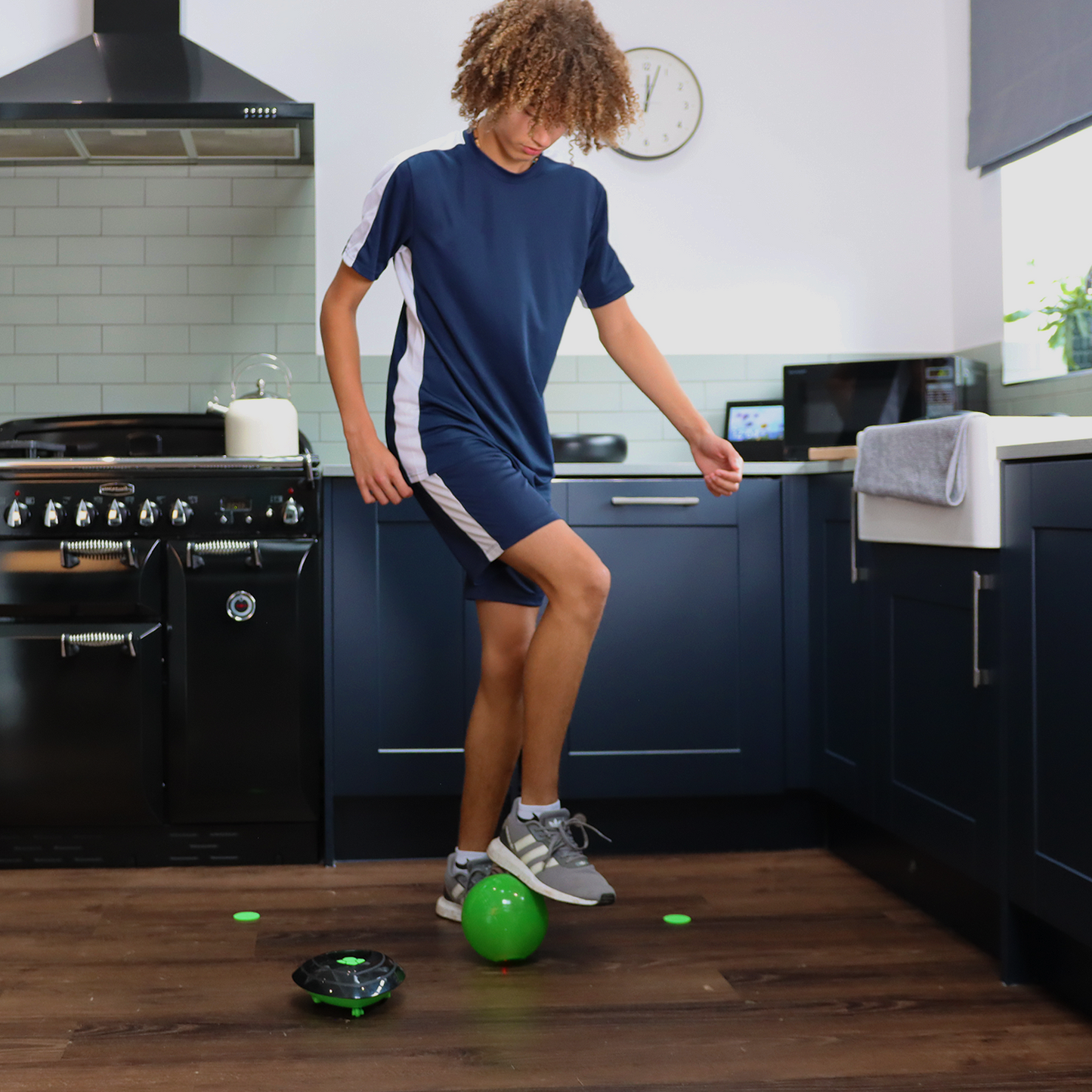 Soccer Bot with Smart Ball. Includes 4 floor disks.