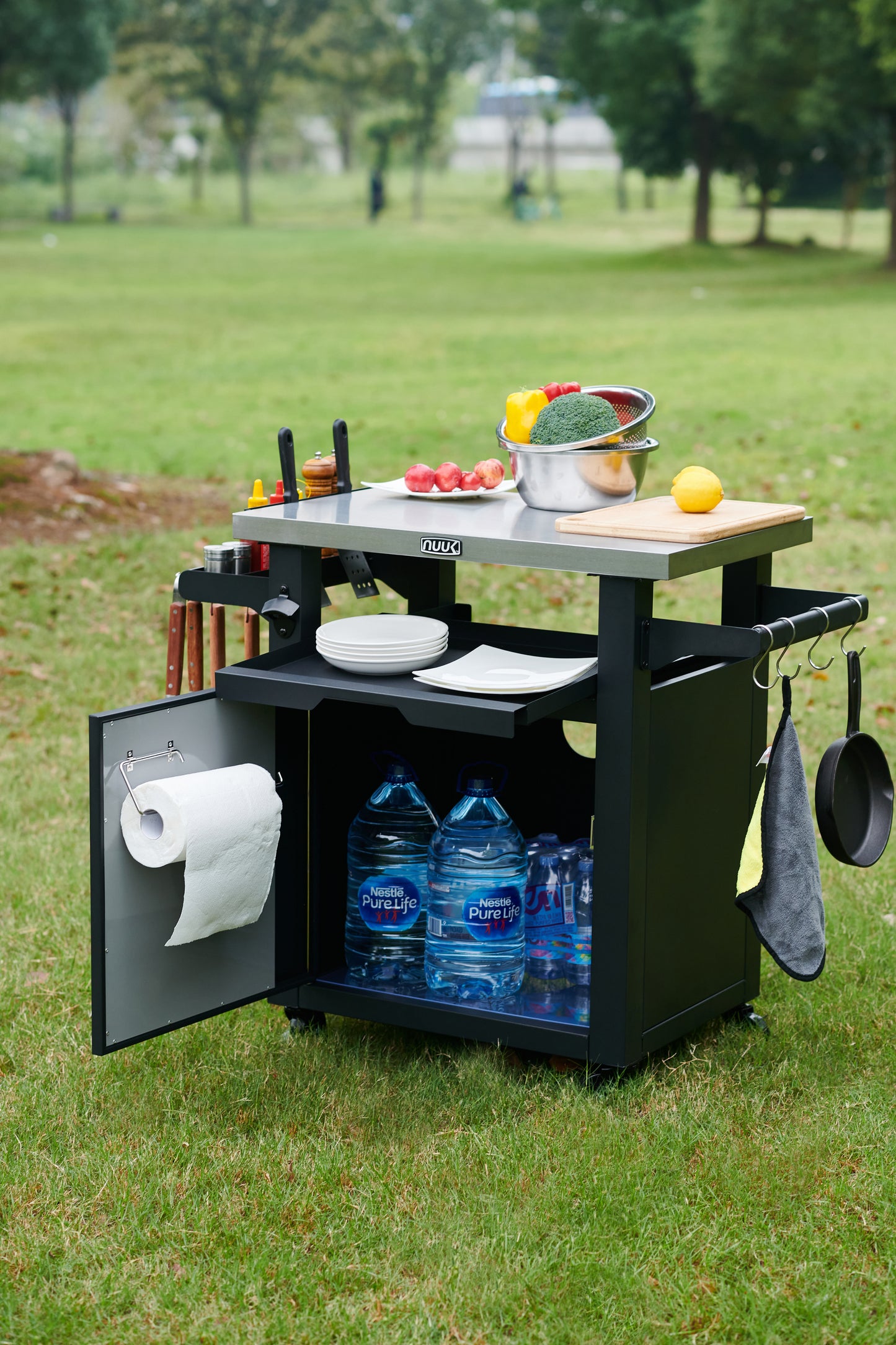 Deluxe 30IN Outdoor Rolling Prep Station