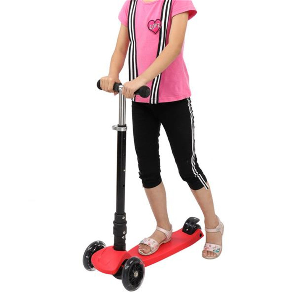 YIWA 3-wheeled Toddler Kids Scooter Foldable Height Adjustable Red